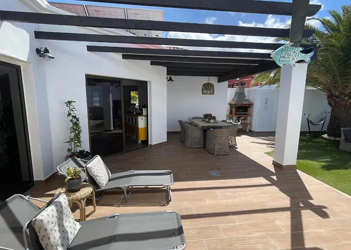 Casa Cecilia Villa La Oliva